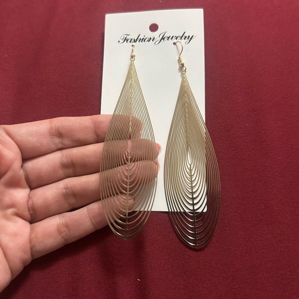 Gold Teardrop Earrings